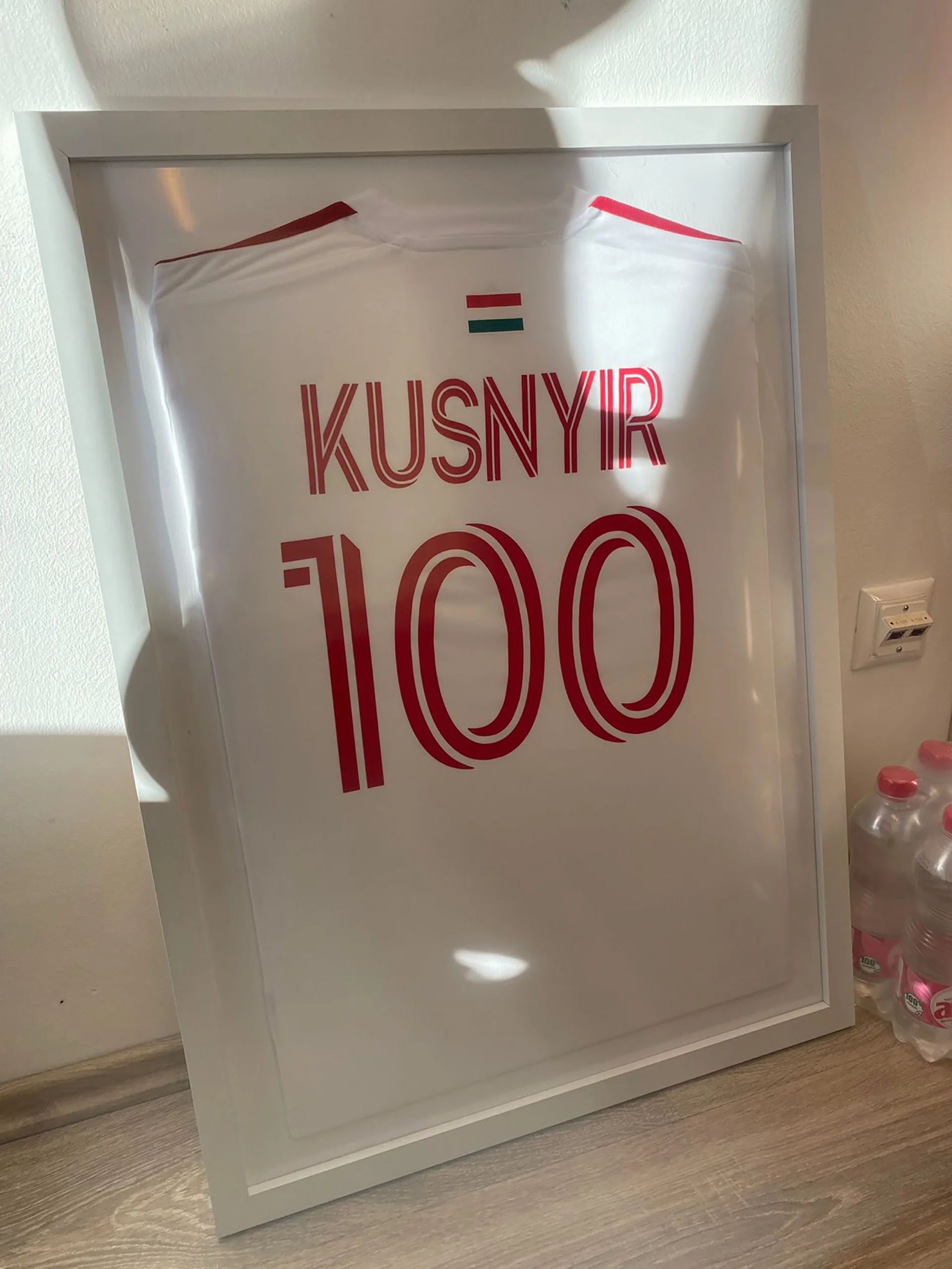 beltéri_egyedi pólók keretezése